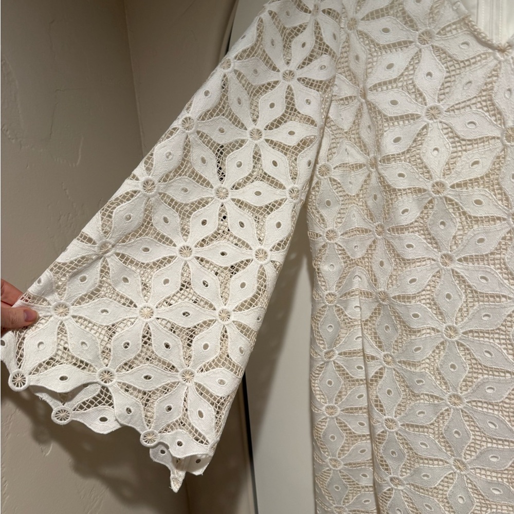 TUCKERNUCK $248 White Floral Lace Camilla Dress, Size M - Picture 8 of 15